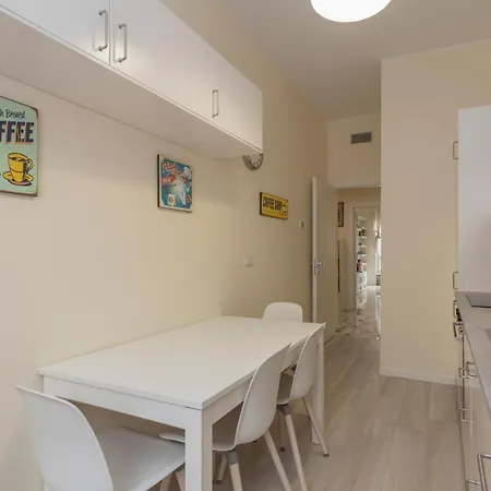 Joivy Modern 2bed Flat With Balcony, 250m From M5 Foppa And M2 Sant'agostino * Милан