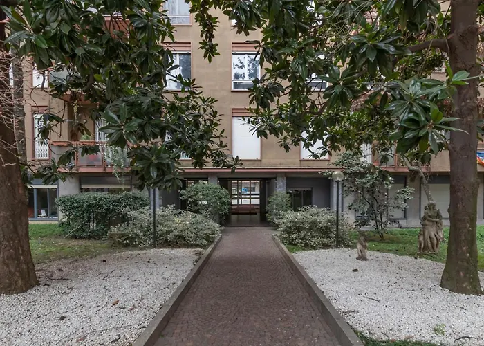 Apartament Joivy Modern 2bed Flat With Balcony, 250m From M5 Foppa And M2 Sant'agostino *