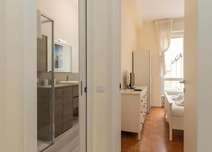 Joivy Modern 2bed Flat With Balcony, 250m From M5 Foppa And M2 Sant'agostino Apartament *